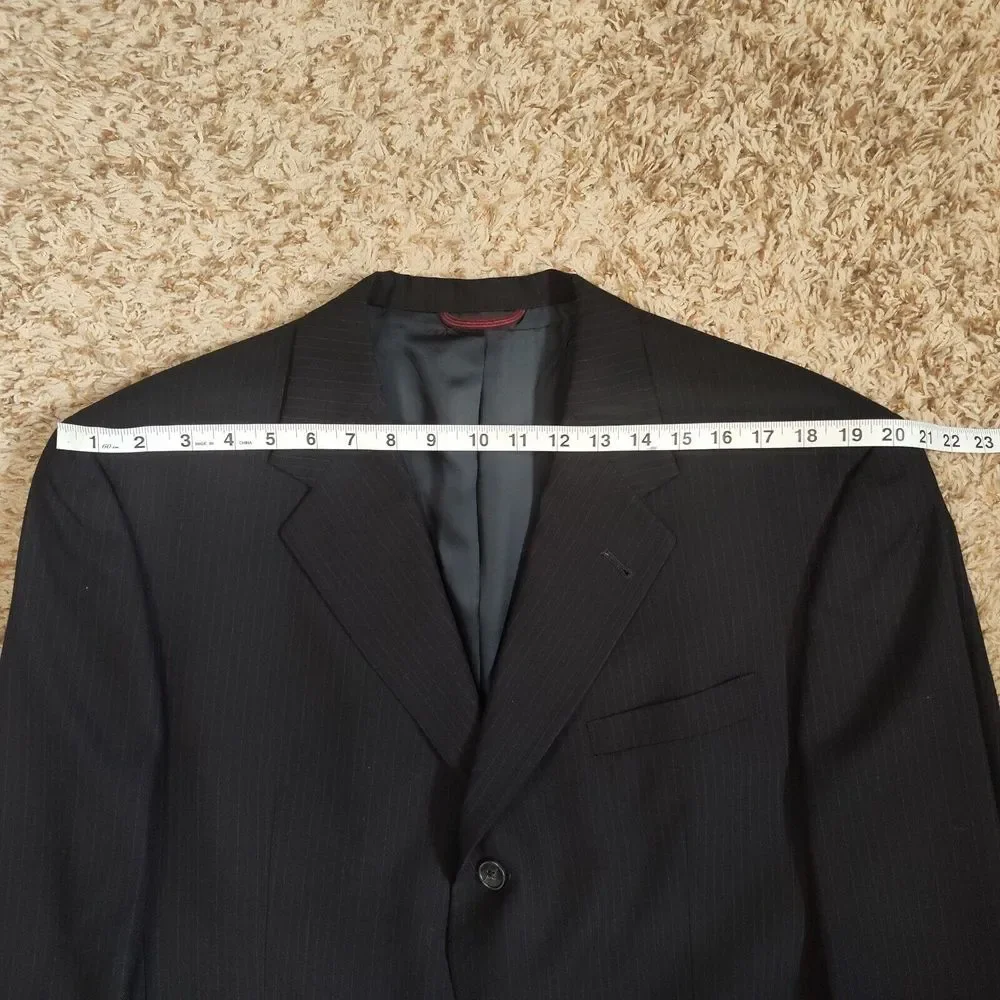 Hart Schaffner & Marx Pine's Men Size 42S Black Pinstripe Wool‎ Blazer